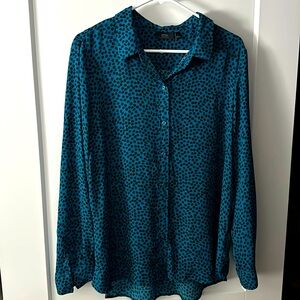 button down blouse adjustable arm length size XL